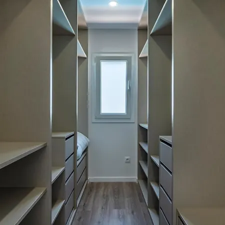 Captivating 4-bed House In Cadaval District-lisbon * Torre (Lisbon)